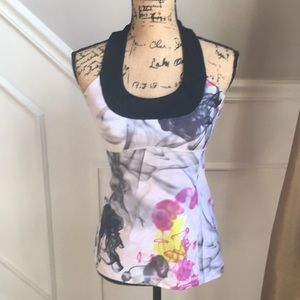 Lululemon Unicorn tears scoop Neck tank size 6.